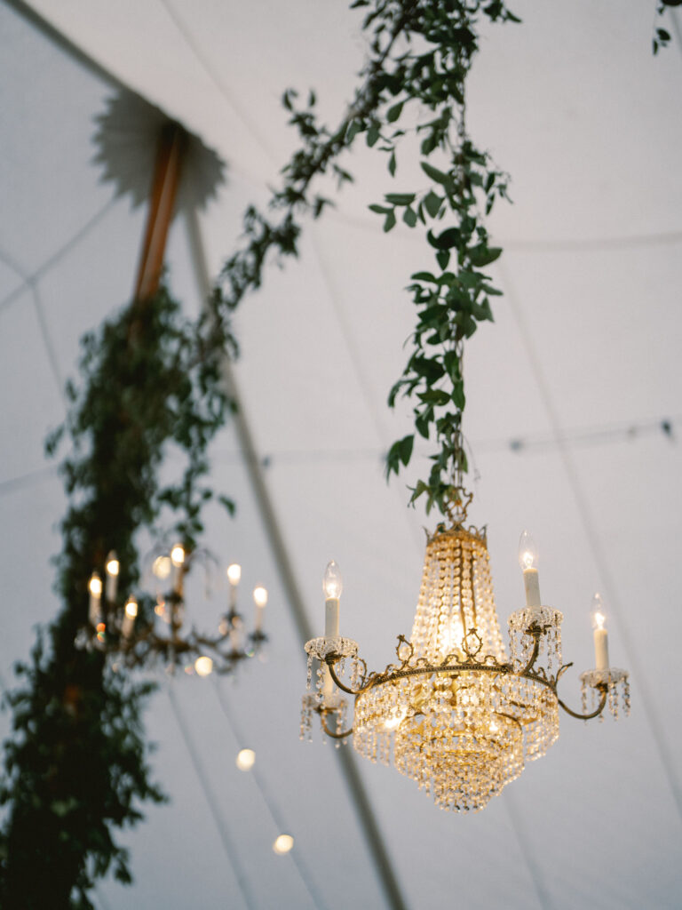vintage chandeliers wedding by something vintage