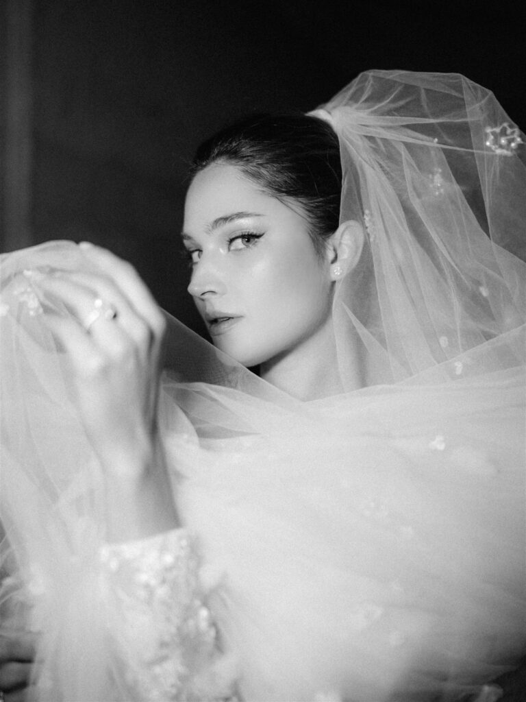 black and white bridal portrait with veil by Lauren Fair photography 
