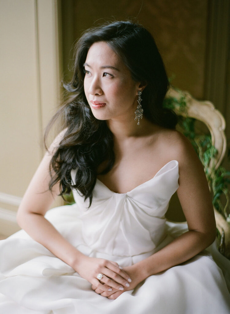 natural bridal makeup thai asian bride in monique lhuillier gown bridal portrait 